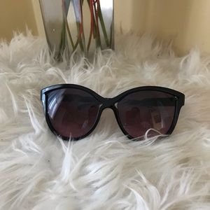 Hollywood Large Sunglasses